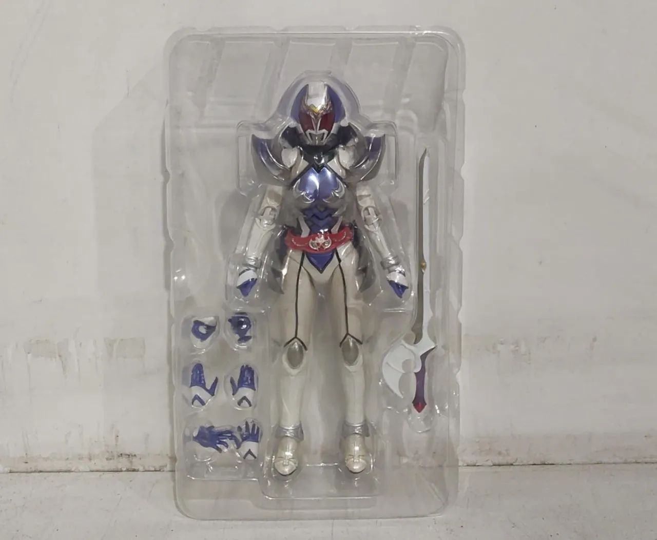 SHFiguarts 仮面ライダー KIVA-LA SHFiguarts 仮面ライダー KIVA-LA Kamen Rider Kiva-la Kamen