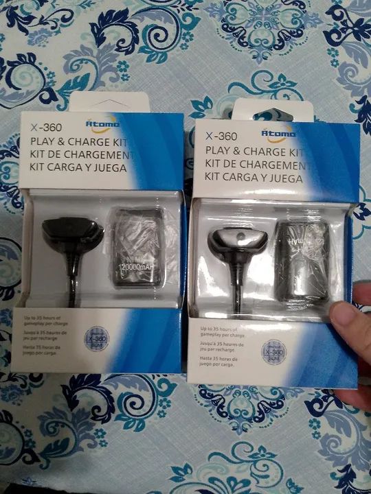 Bateria e cabo para controle de Xbox 360 