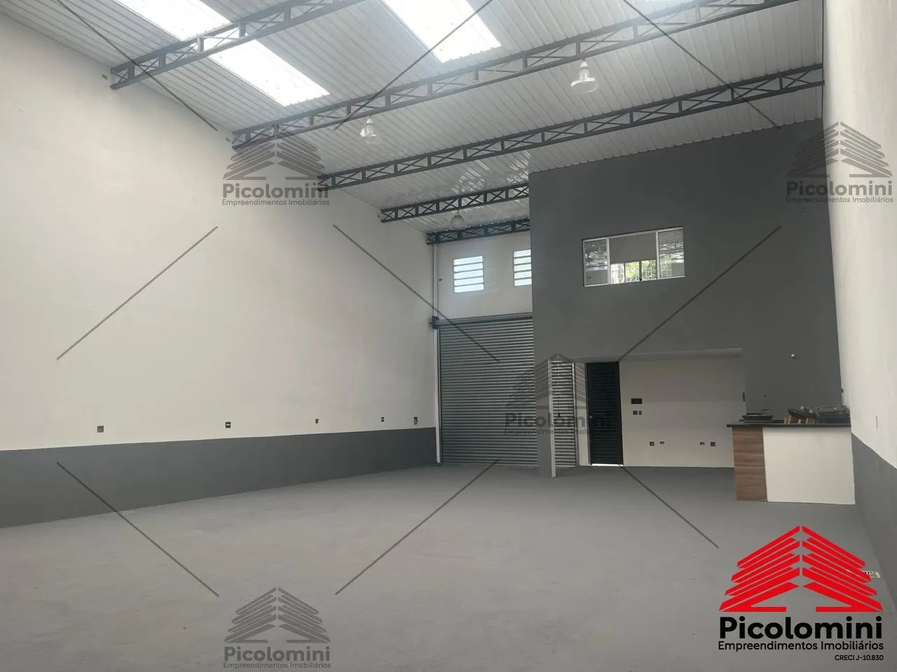 Galpão para locação, todo reformado, 10 x 20m, copa cozinha, mezanino com escritório, 2 ba - Foto 3