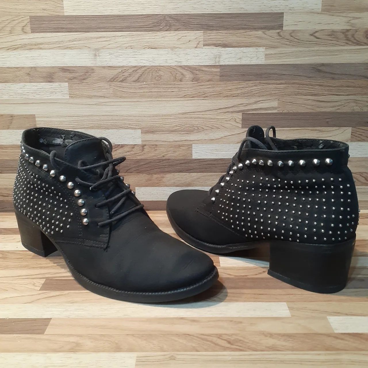 Botas em Couro Legítimo - Foto 5