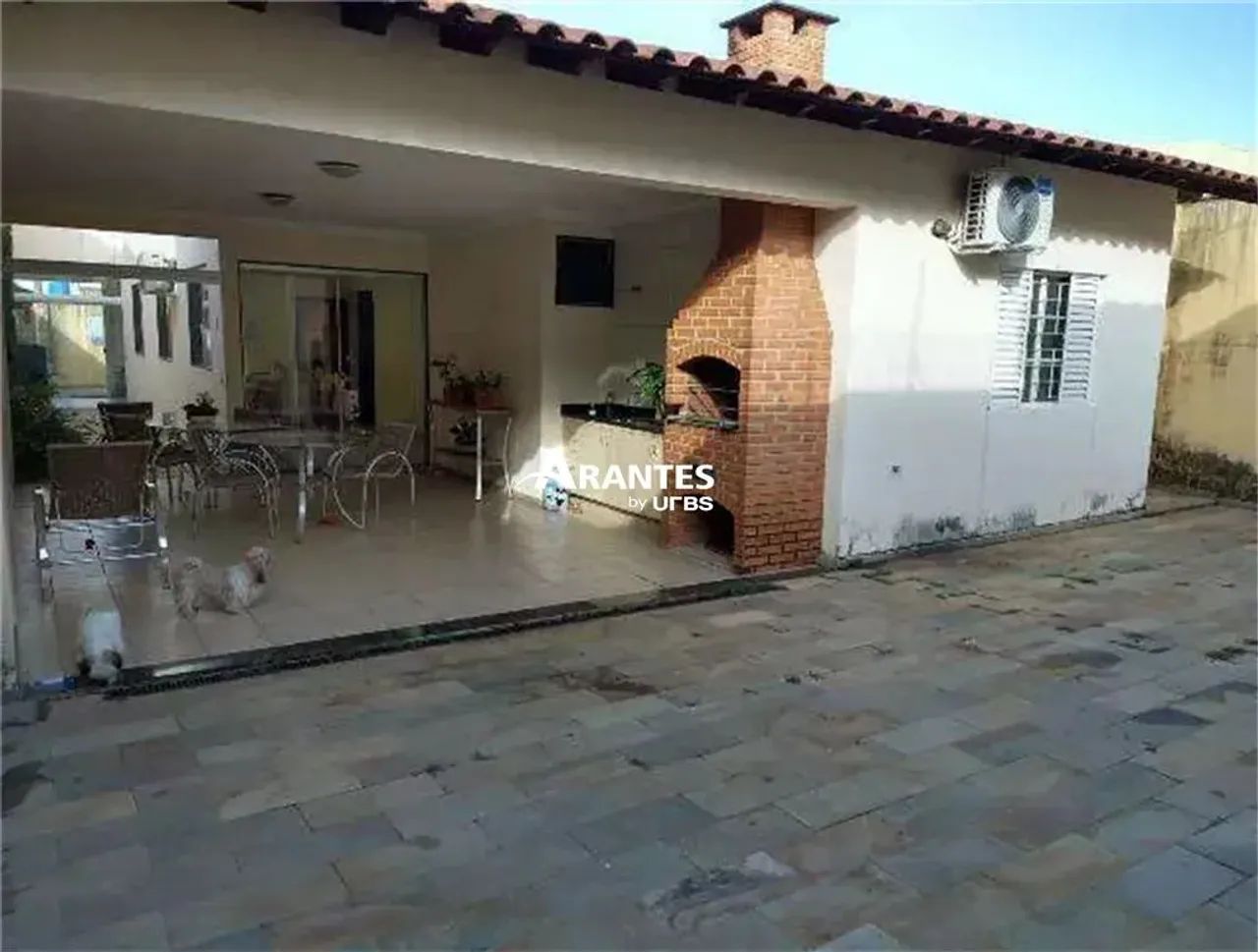 Casa com 172m² 3 quartos à venda no Vigilato Pereira - Foto 2