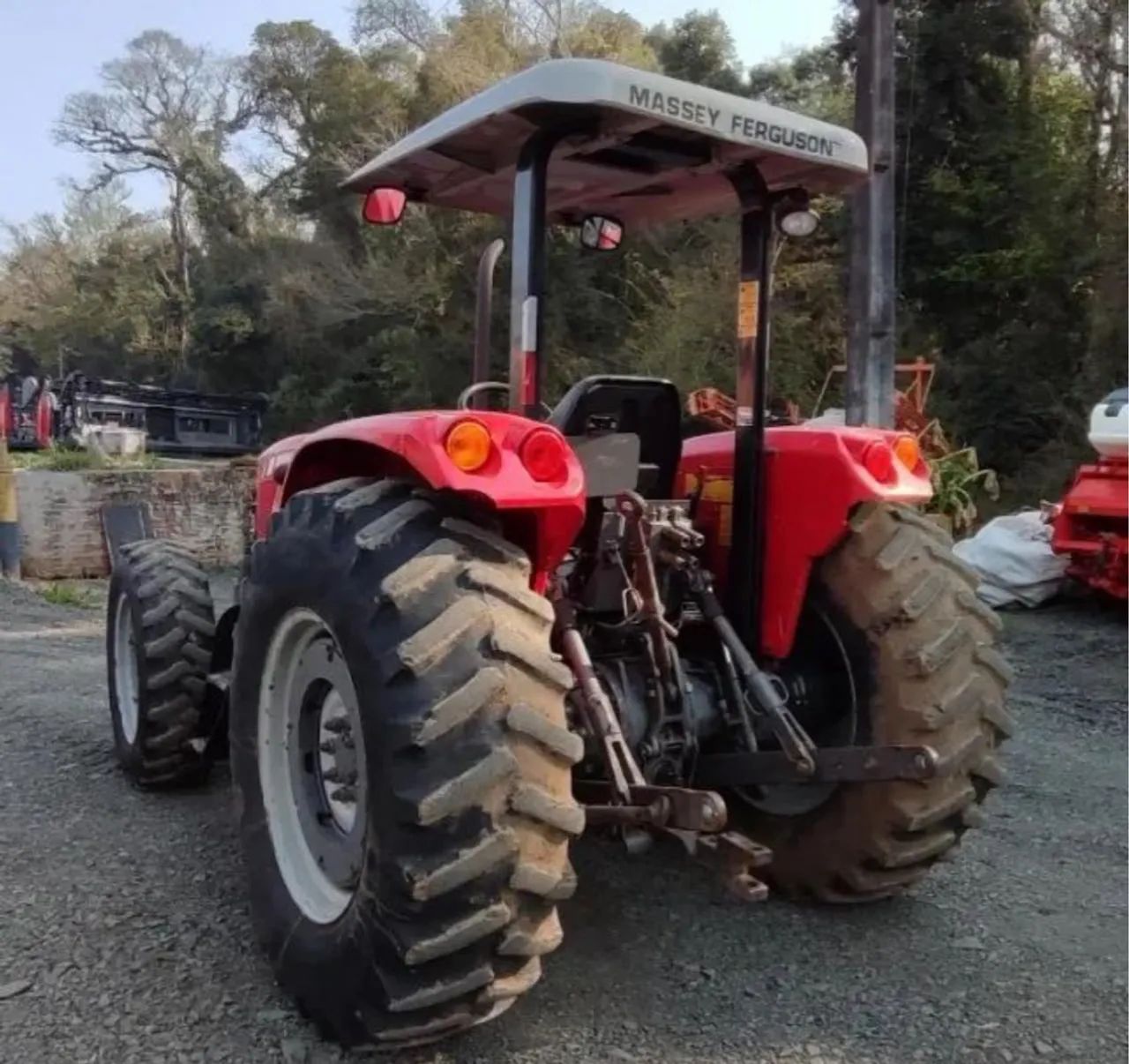 Trator Massey Ferguson 4283 - Excelente estado - Foto 2