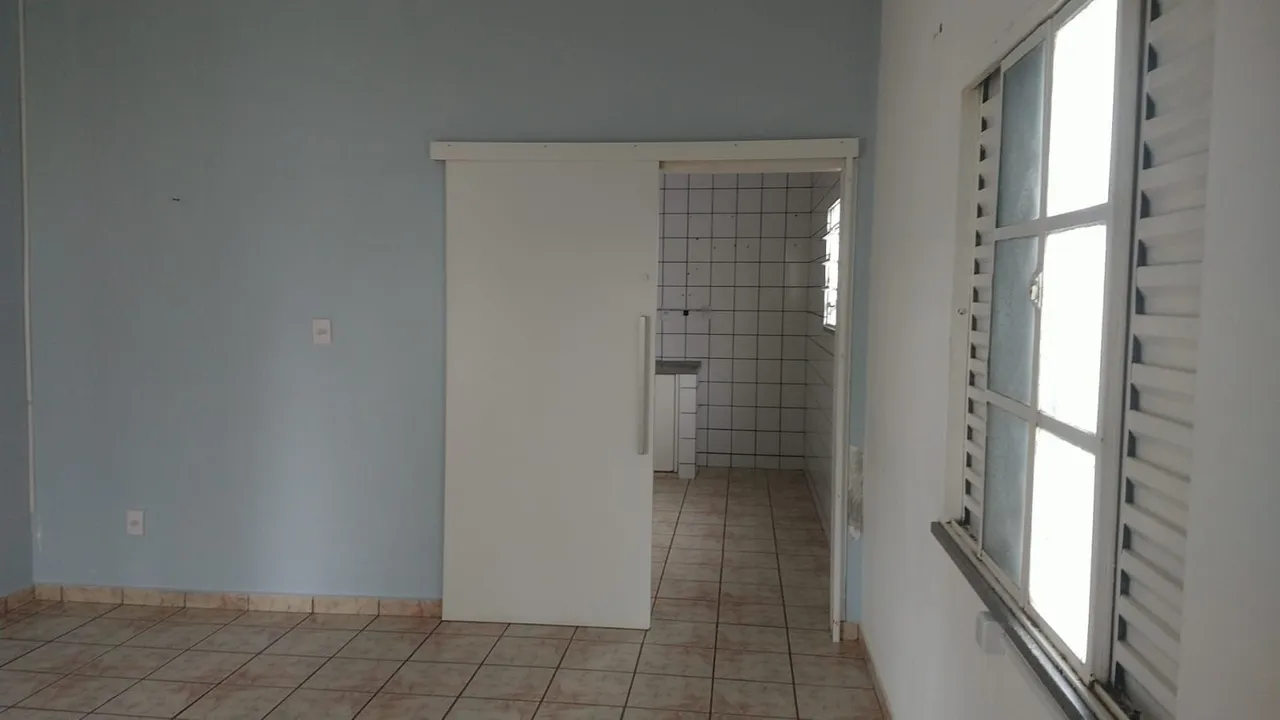 Aluga se casa no conjunto Caçari próximo a praça a Moocaimo a Mooca