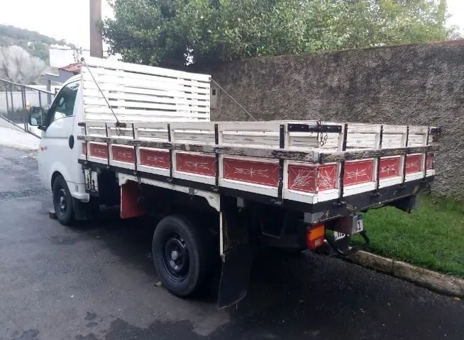 Caminhão HR / carroceria. Estado de 0 km! - Foto 5