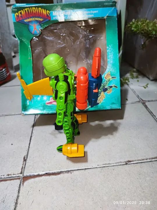 Boneco Max Ray Centurions na cx - Foto 2