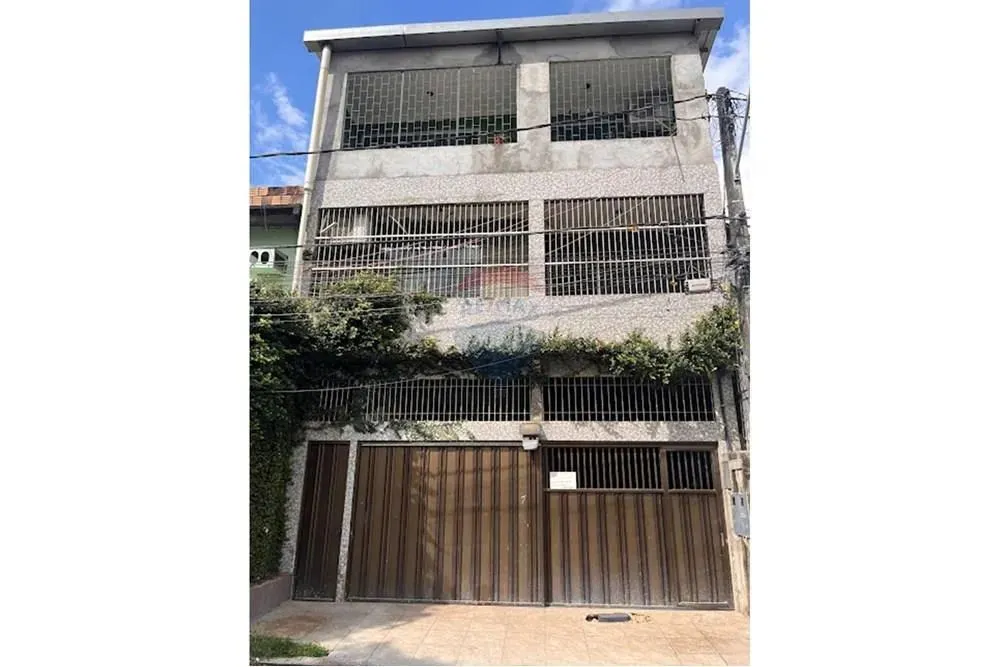 Vende-se Casa no Coroado