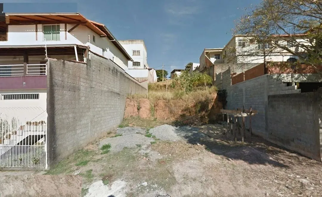 Terreno - venda - São Pedro - Juiz de Fora/MG
