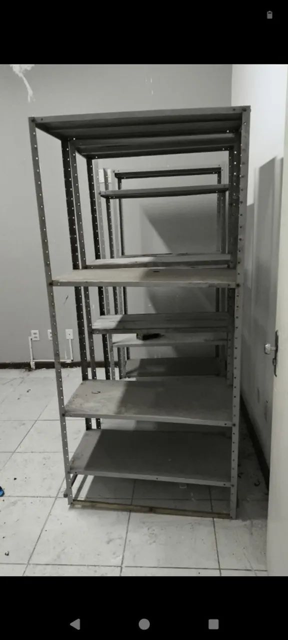 Estantes - Foto 2