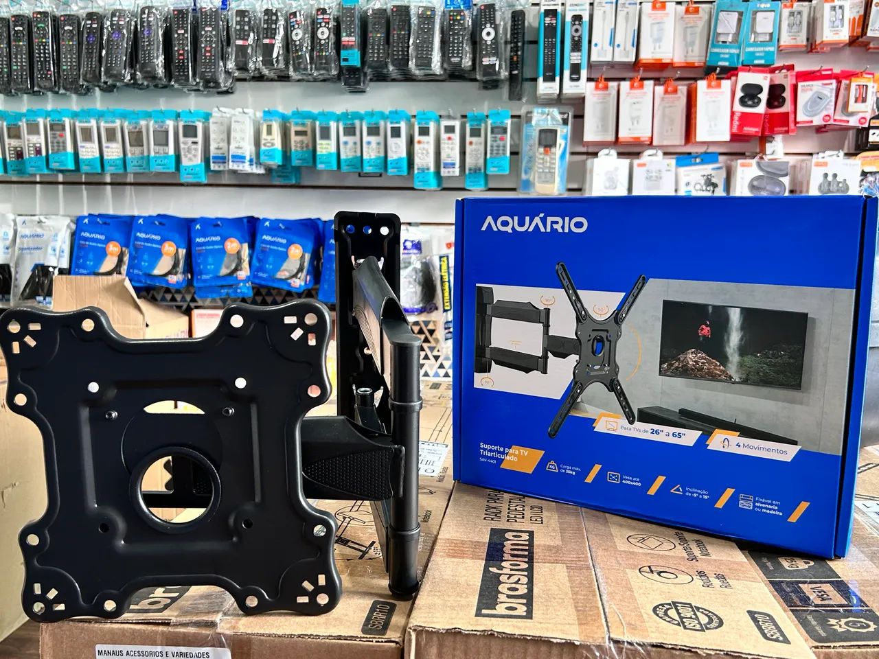 Suporte de Tv Articulado 50cm da Parede - Capacidade 65 Polegadas 