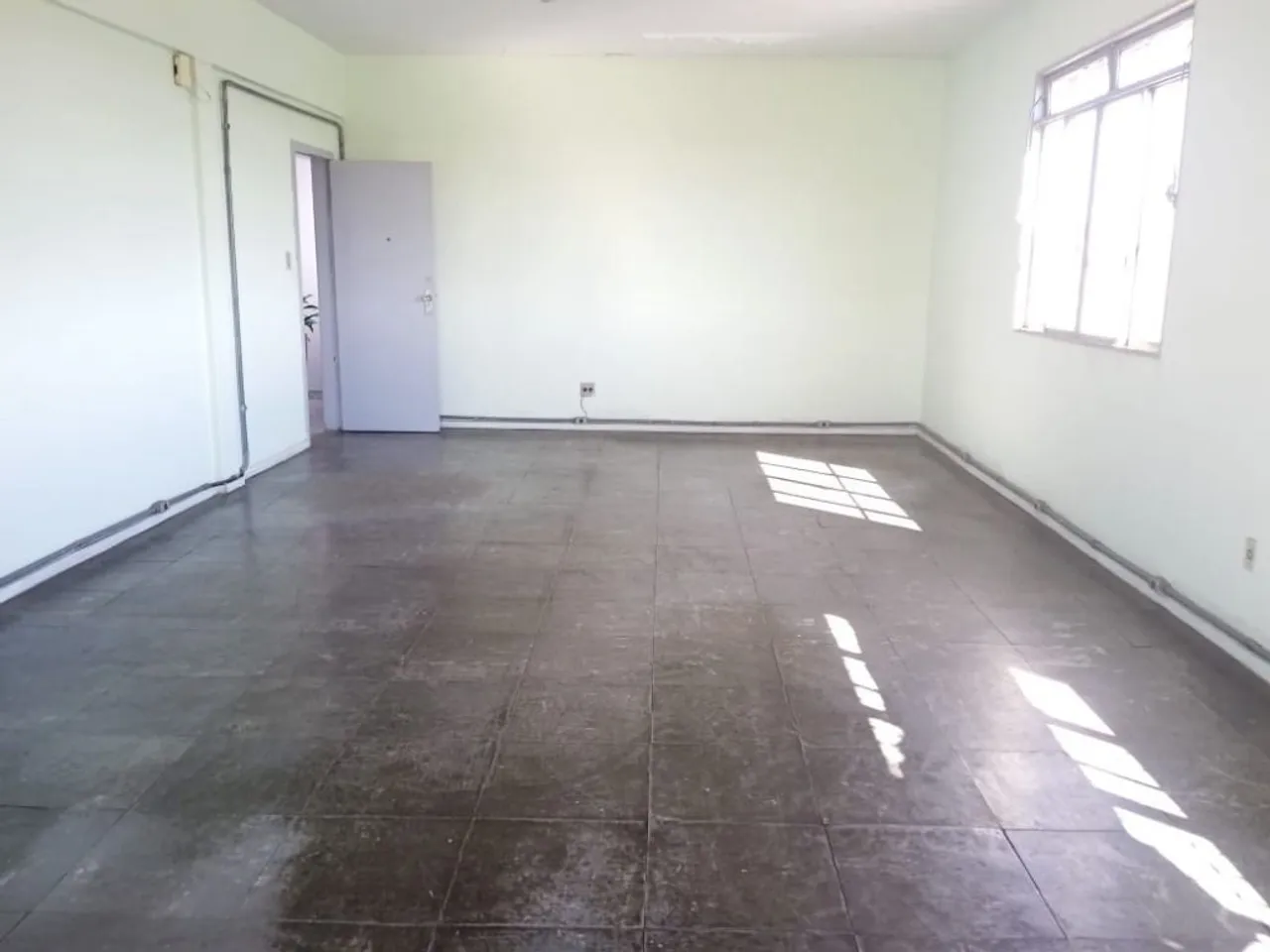 Sala para alugar no Jardim Industrial, próximo ao Hospital Santa Rita