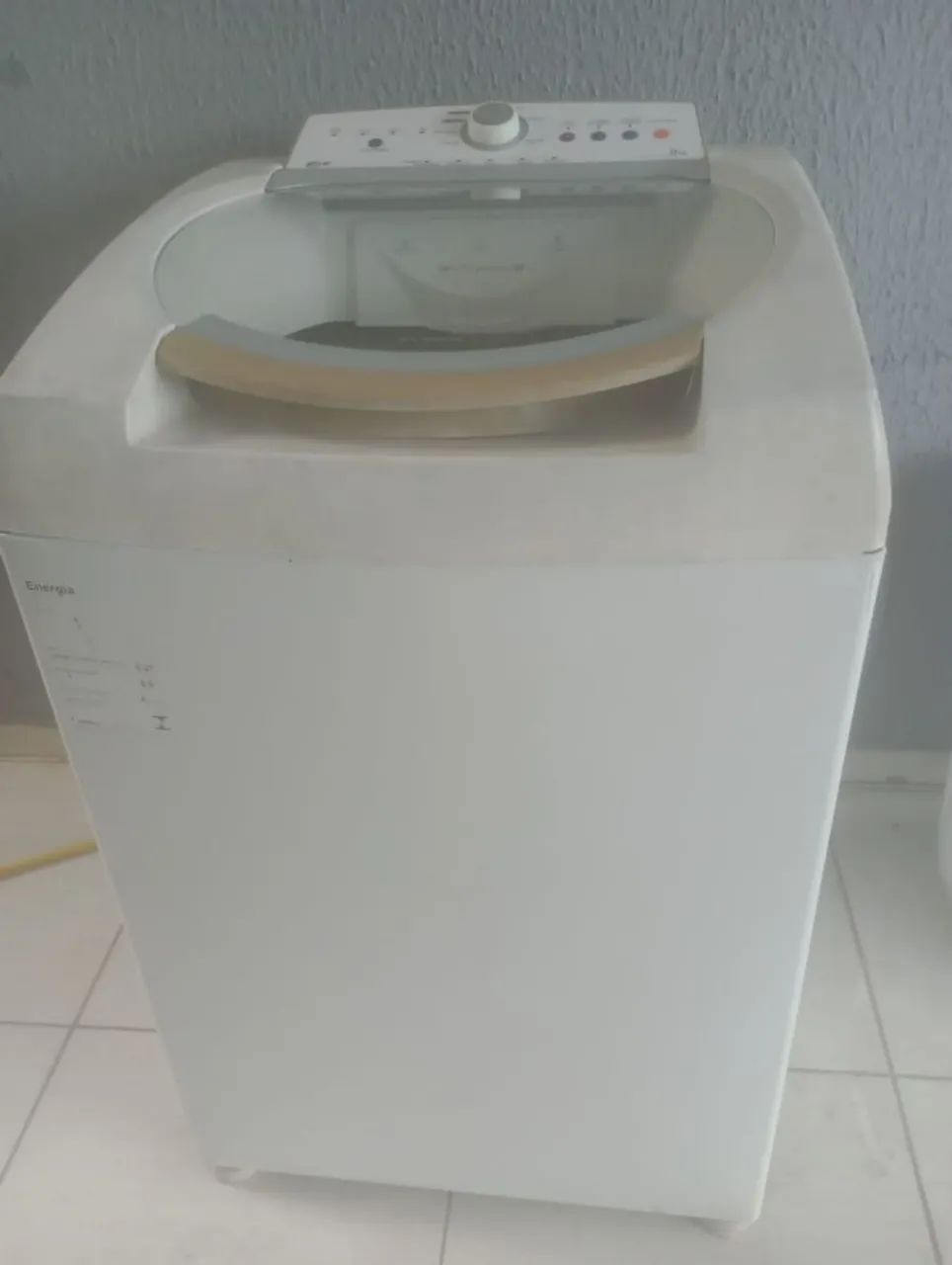 Venda de uma máquina de lavar roupa Brastemp 11kg 