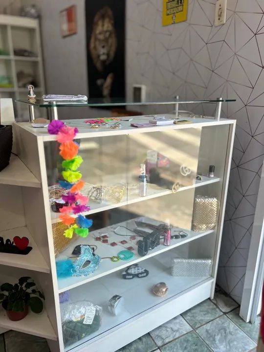 Colmeia em perfeito estado - R$750,00! Balcão 2 em 1  R$950 - Foto 4