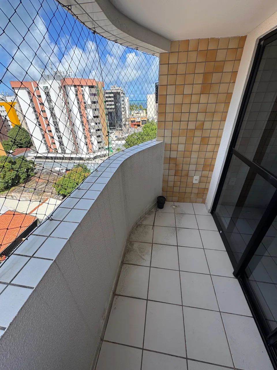 Vendo apartamento na ponta verde new life  - Foto 2