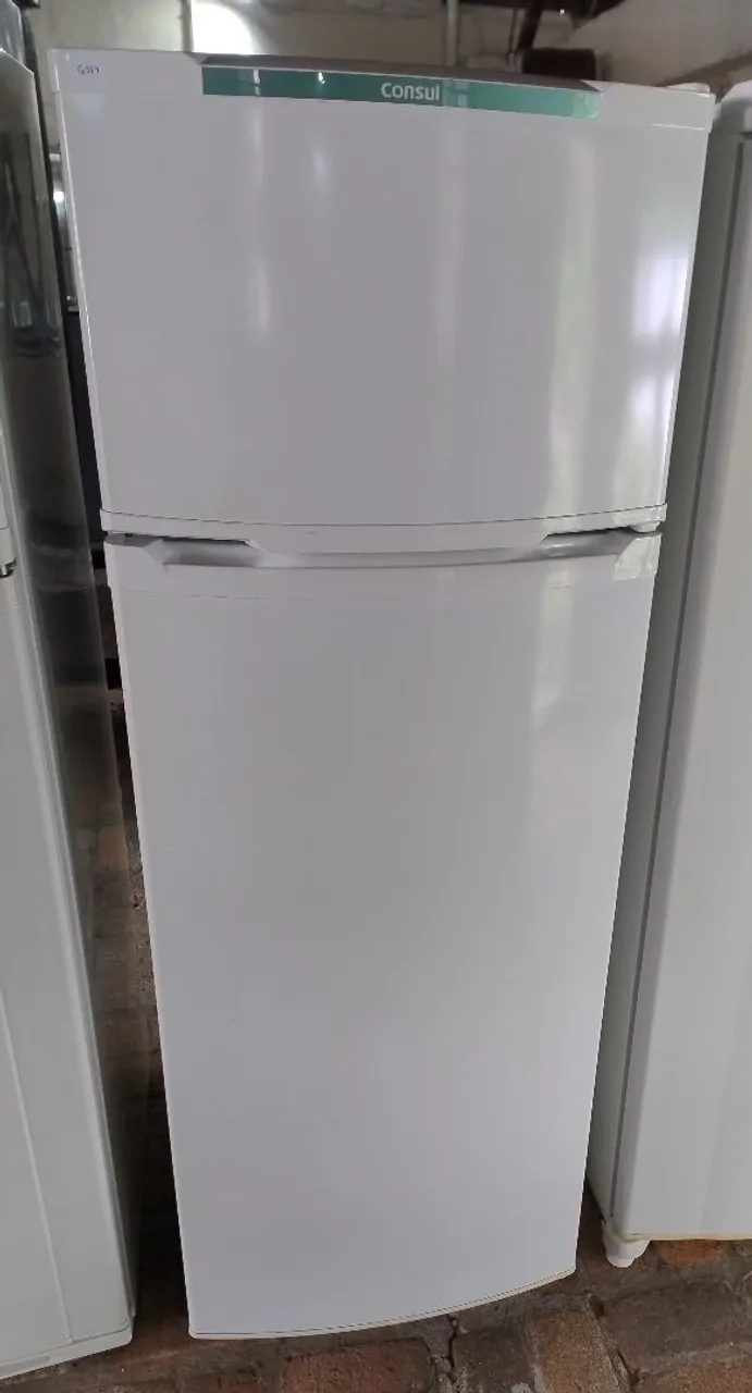 Geladeira. Entrego/ Aceito cartão!!