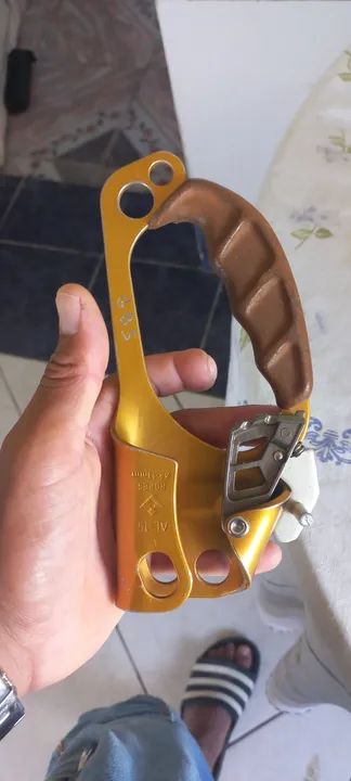 Al 15 escalada, rapel, montanhismo