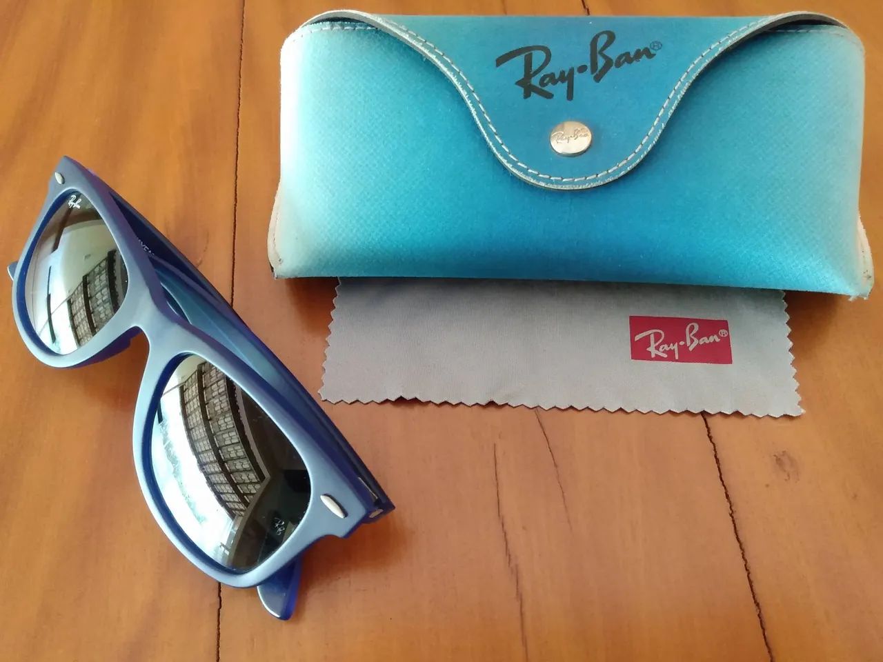 Óculos de Sol Ray-Ban Wayfarer  Azul - Original e com Case - Foto 3