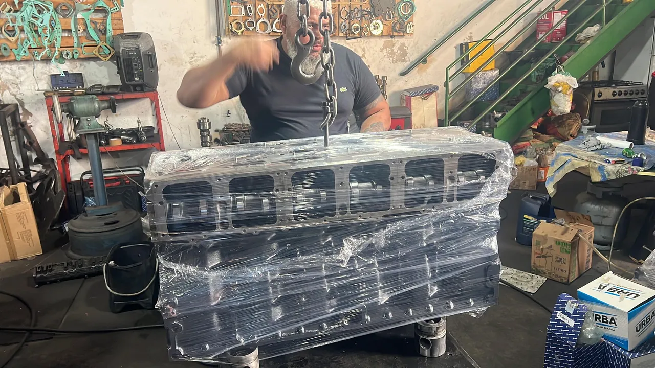 PARCIAL DO MOTOR SCANIA 440<br>