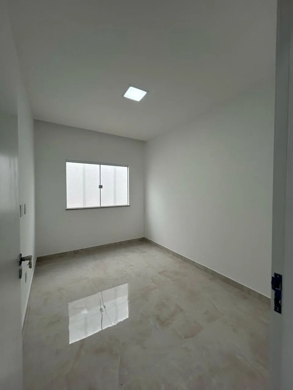 Casa Padrão no Luar Da Barra   com 105m² ,3 quartos ,1 suites ,2 banheiros ,2 vagas - Foto 4