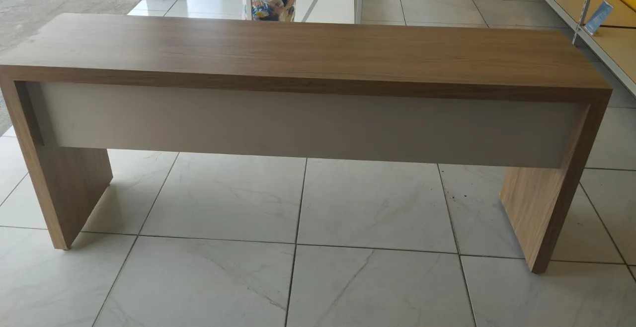 Mesa de Escritório em Madeira 100% MDF