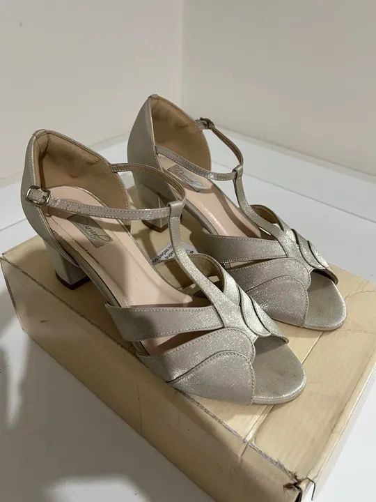 Sandália de Festa Vintage Salto Confortável Durval - Foto 5