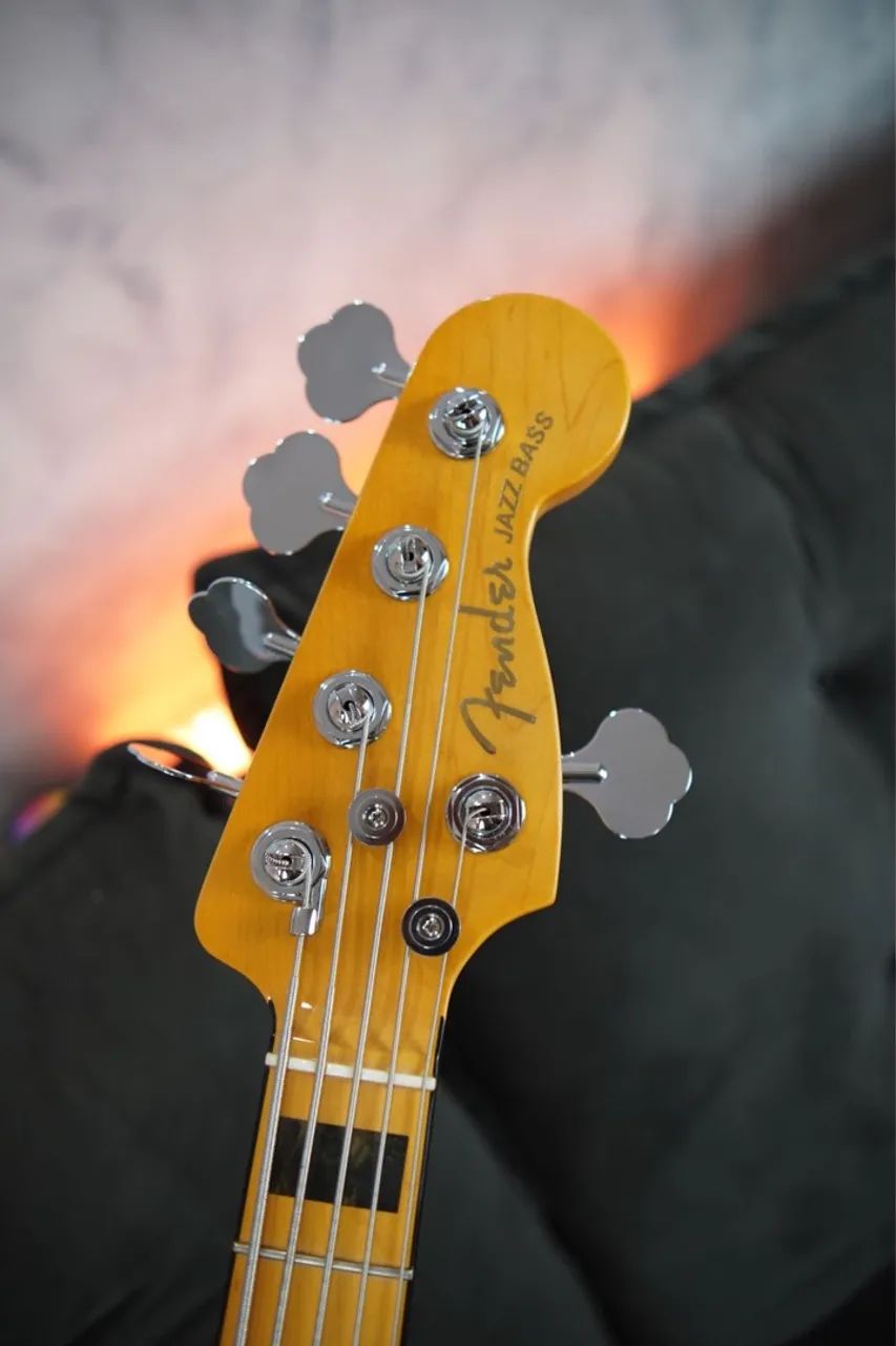 Fender American Ultra V