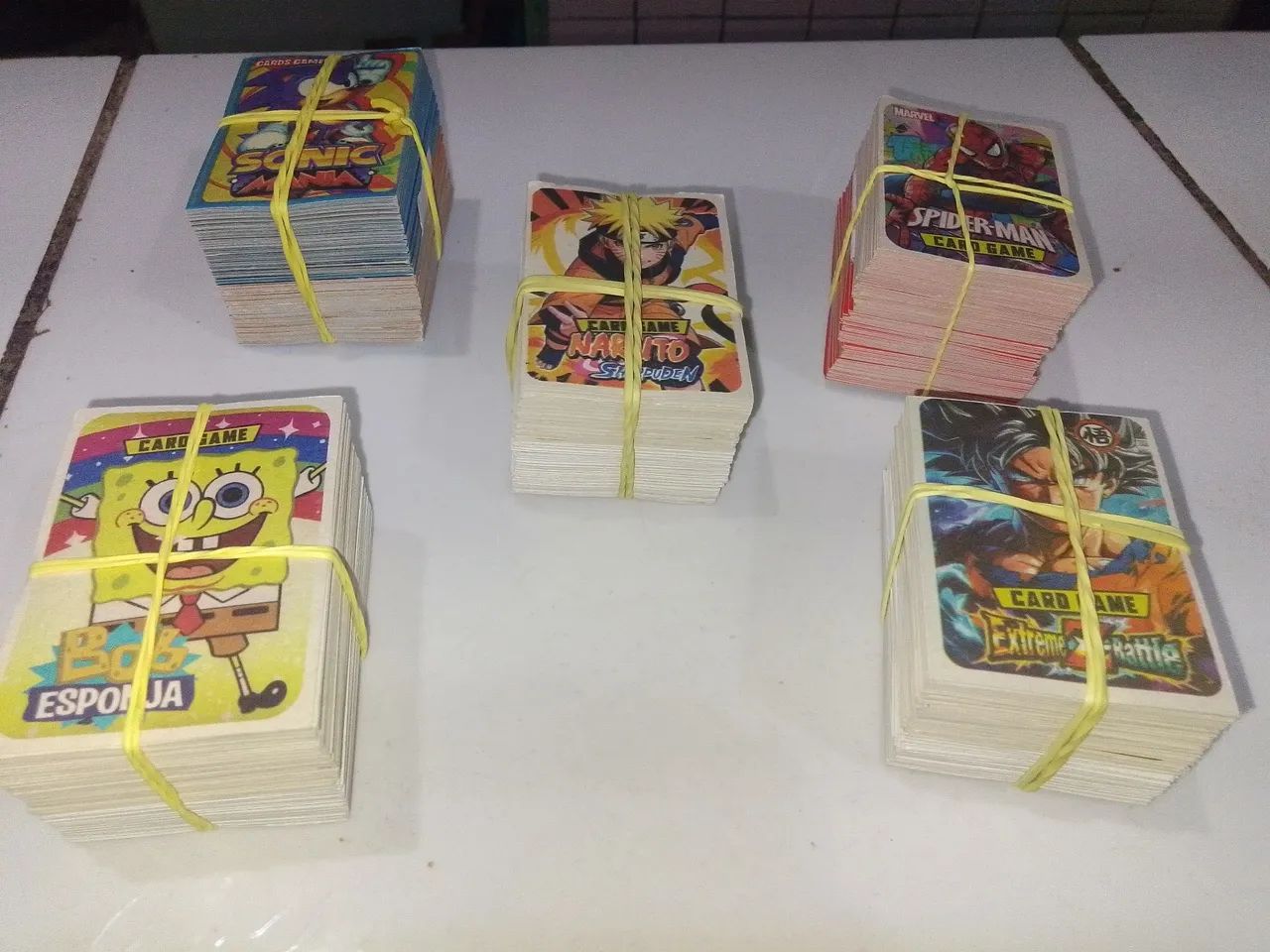 Cards de personagens famosos lote sortidas bem legal  - Foto 4