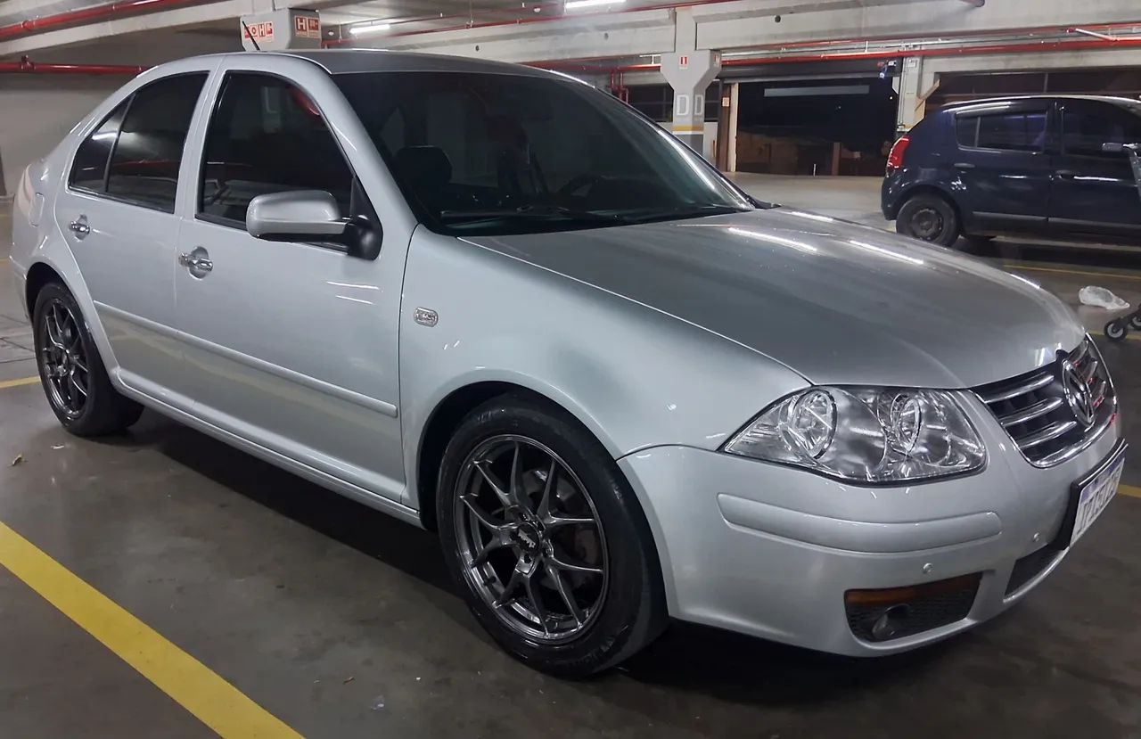 VW Bora !! Carro bem conservado!!