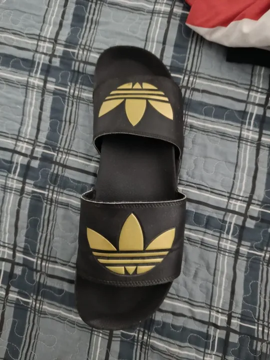 Chinelo Adidas Adilette Aqua Masculino - Preto + Dourado