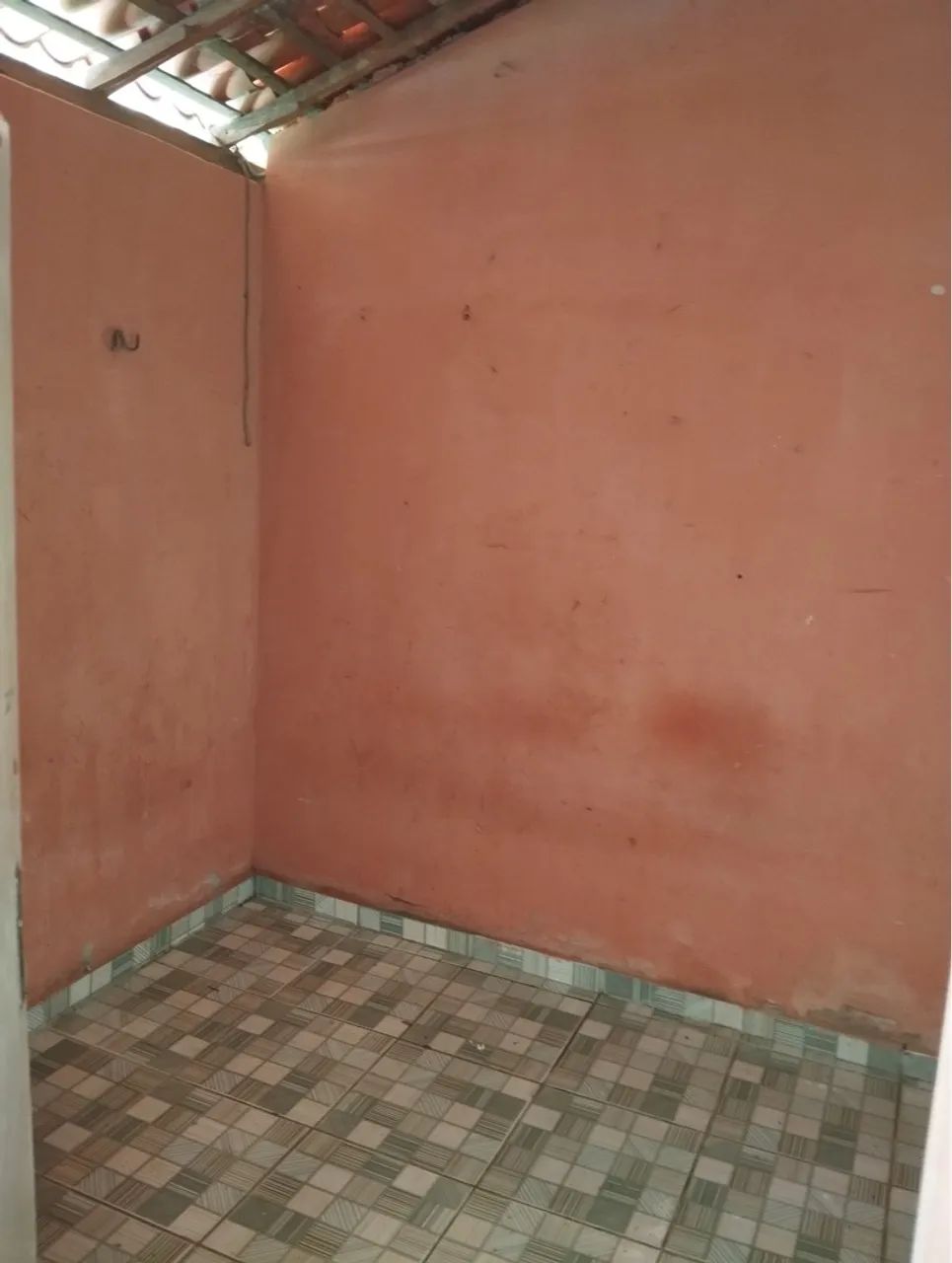 vende-se uma casa em campo maior 