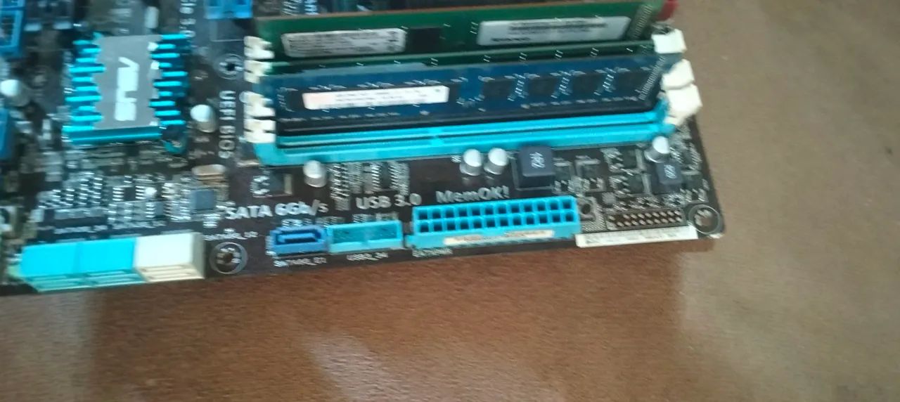 Placa Mãe ASUS P8H77-M PRO I7 3770s 16gb DDR3 - Foto 3