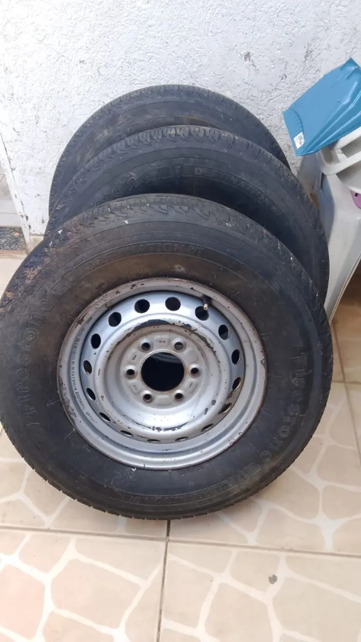 Rodas de caminhonetes f1000 aro 16