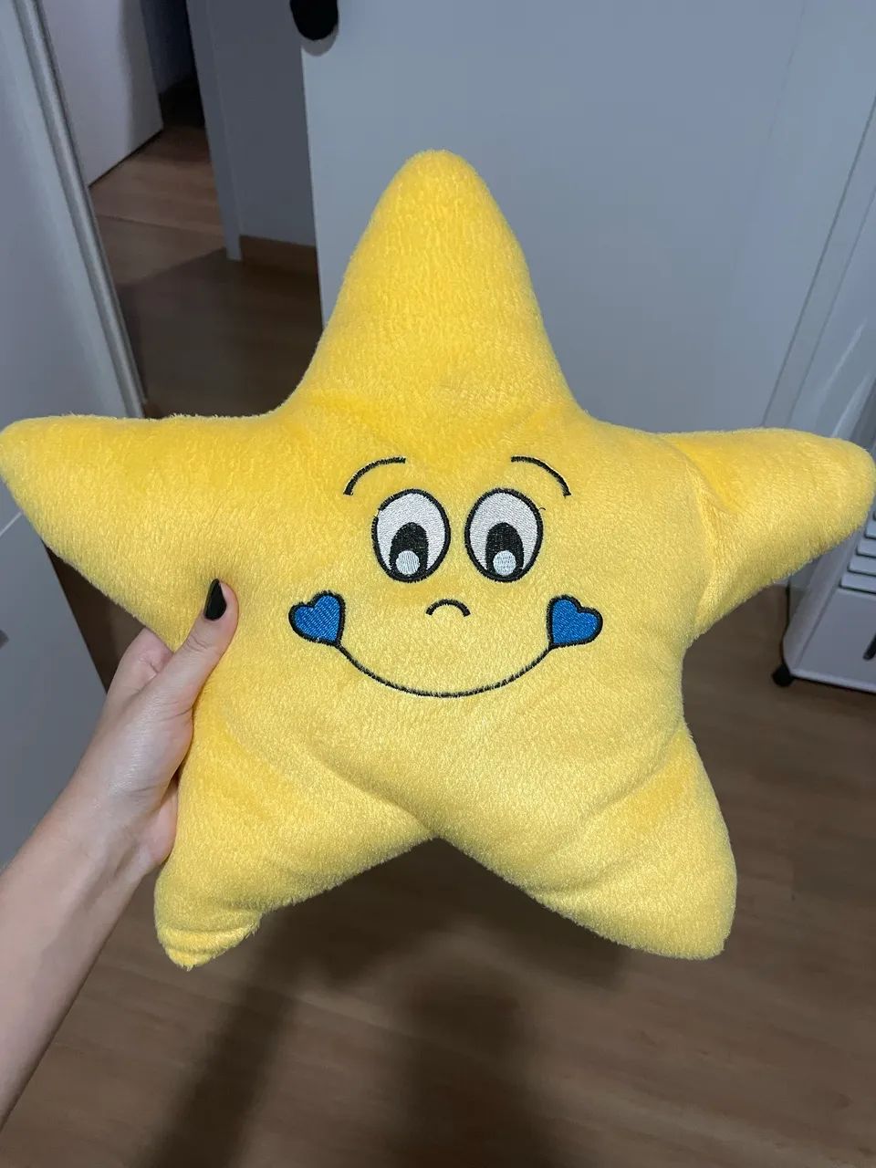 Pelúcia Emoji de Estrela