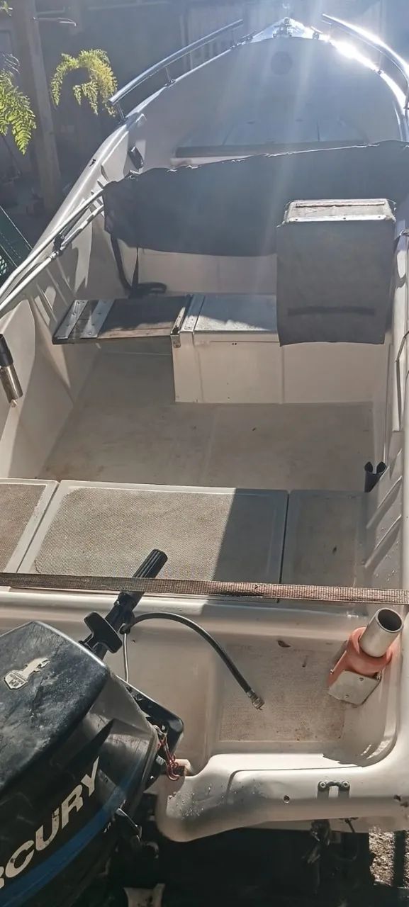 Vendo Barco de Fibra de Vidro - Mercury (2016) com Motor Potmax - Foto 4