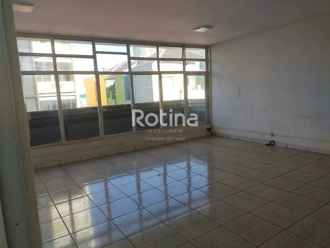 Sala para alugar, Centro - Uberlândia/MG - Rotina Imobiliária - Foto 4