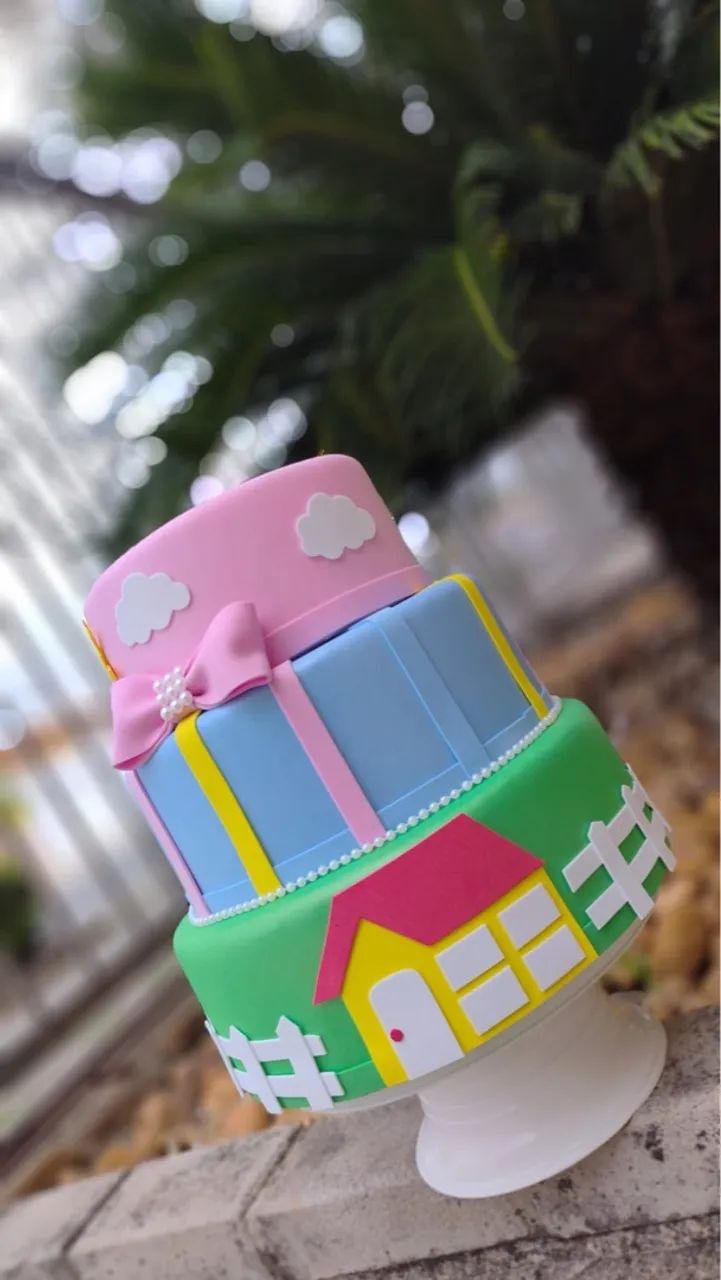 Bolo Fake EVA tema Peppa Pig
