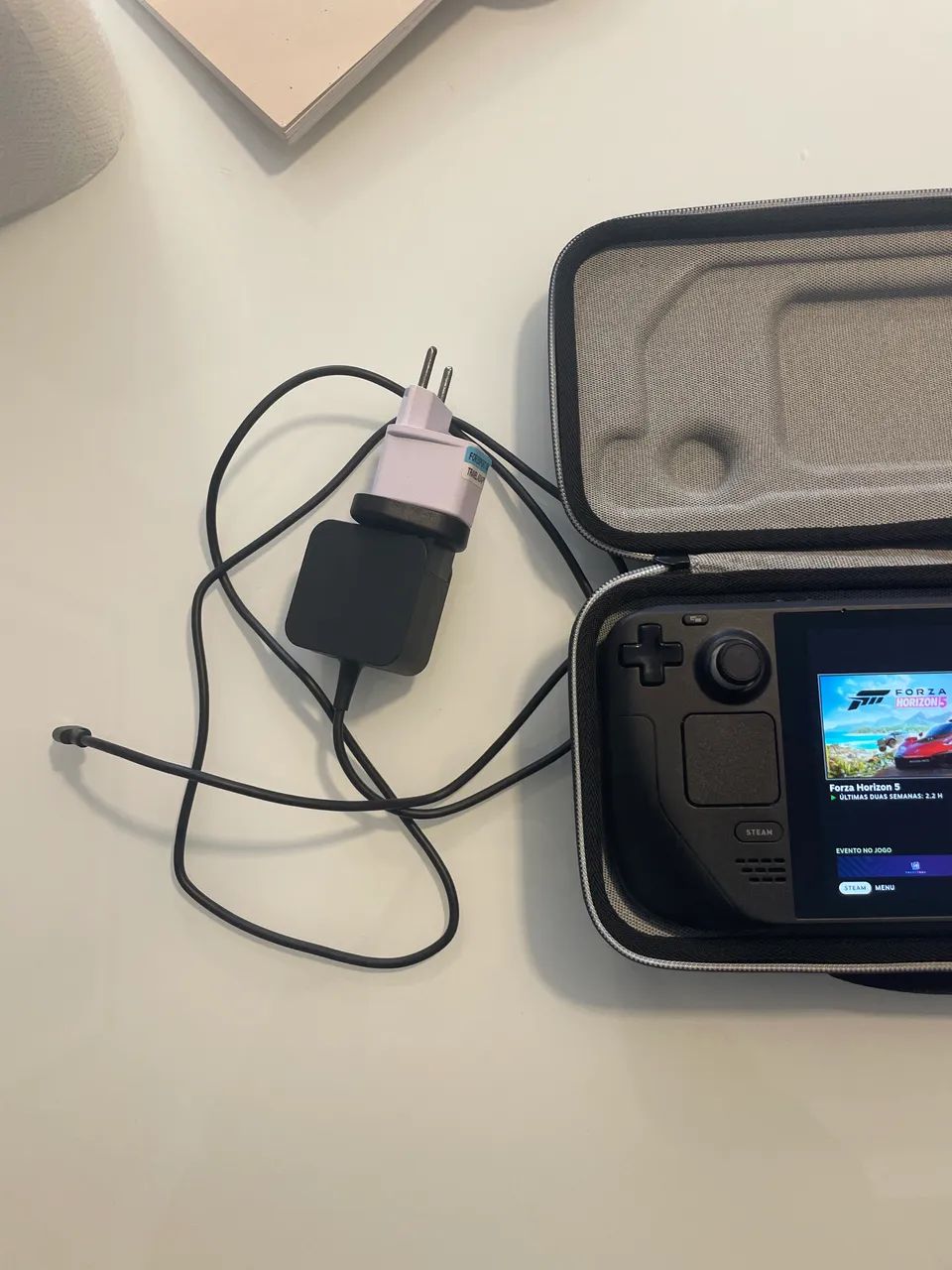 Steam Deck LCD 256gb Muito Novo - Consoles de Vídeo Game - Centro