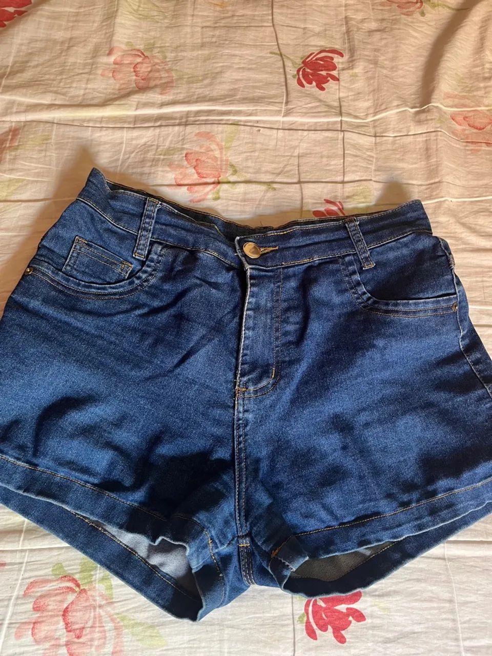 Shorts jeans por 15 reais 