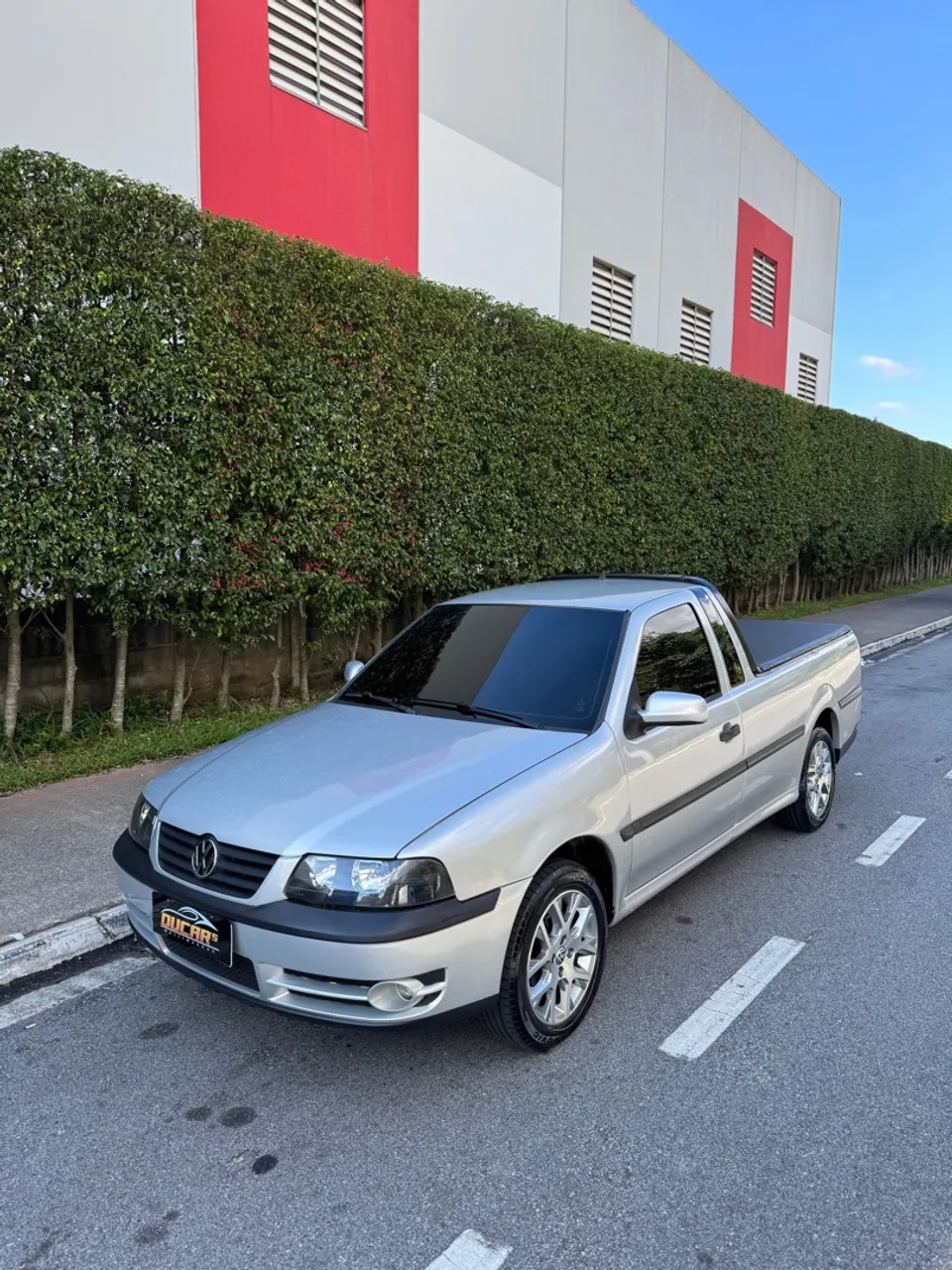 VOLKSWAGEN SAVEIRO 2005 Usados e Novos