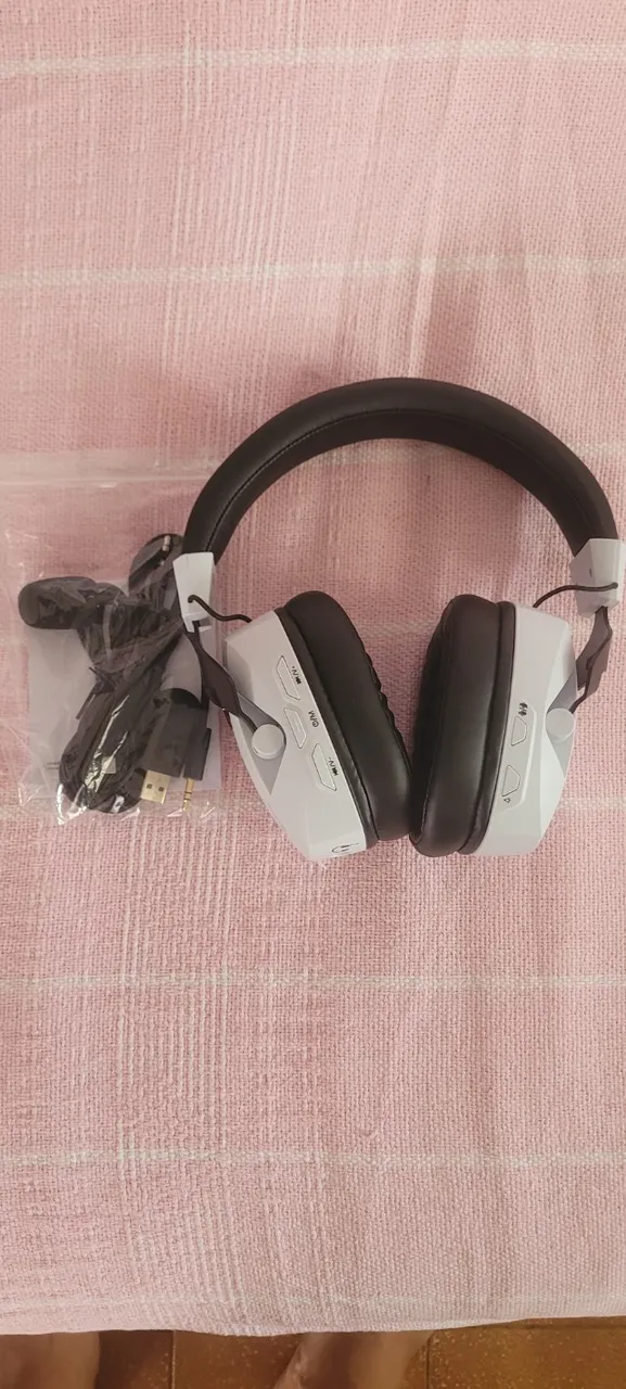 Headset Sem Fio Acinaci RGB