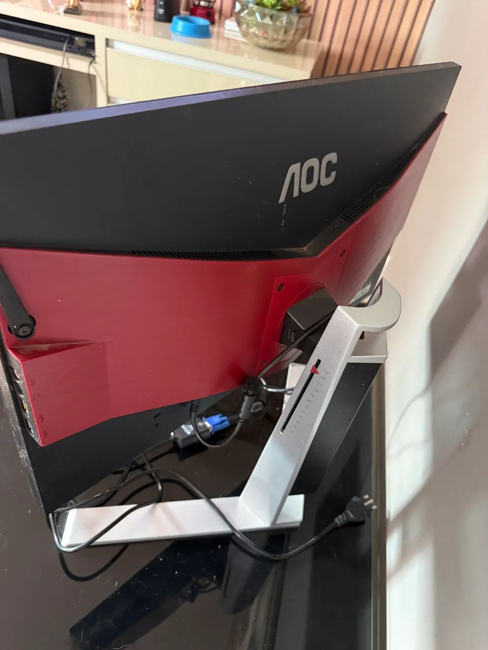 Monitor AOC