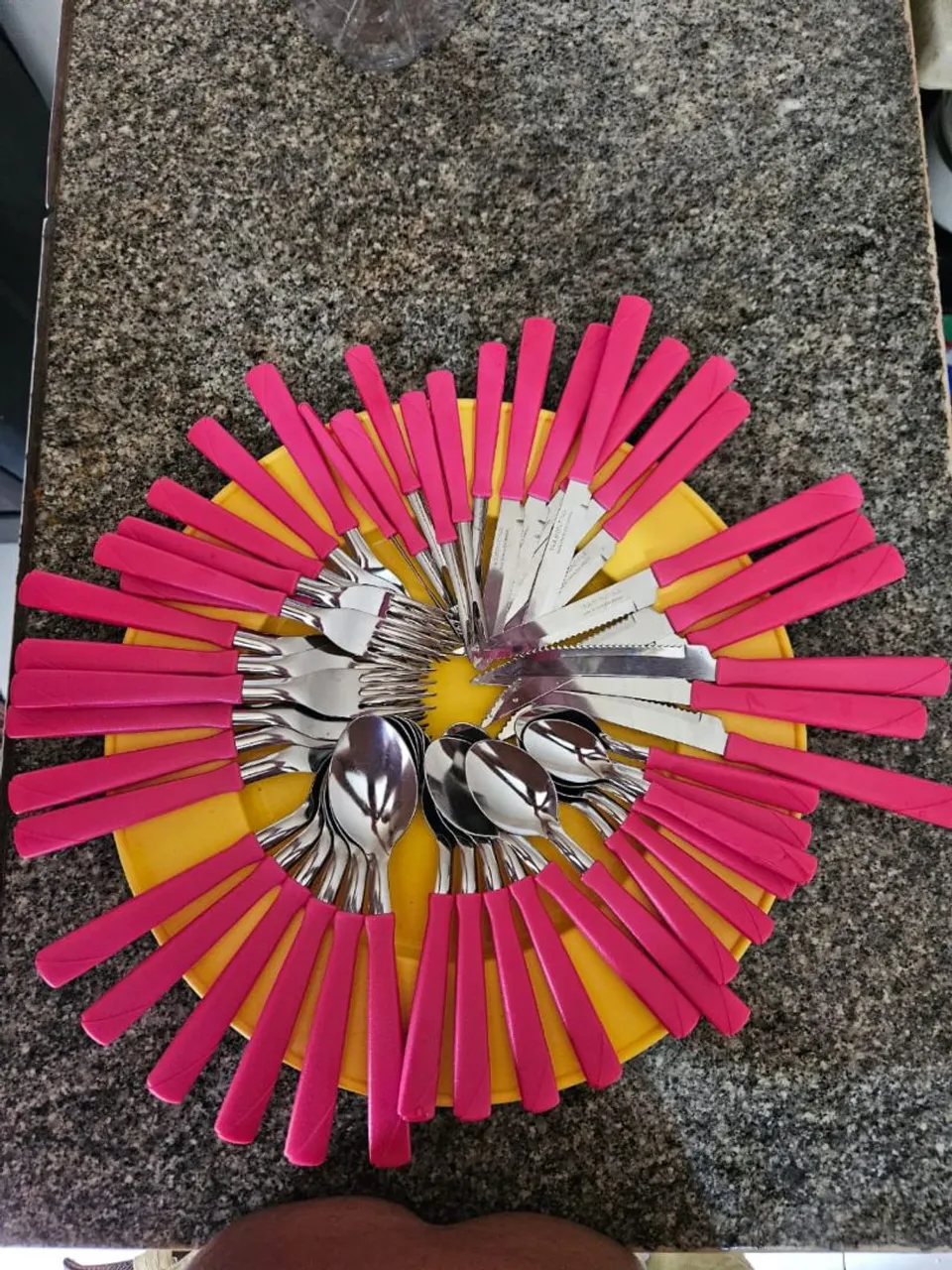 Conjunto de Talheres Moderno - 48 peças