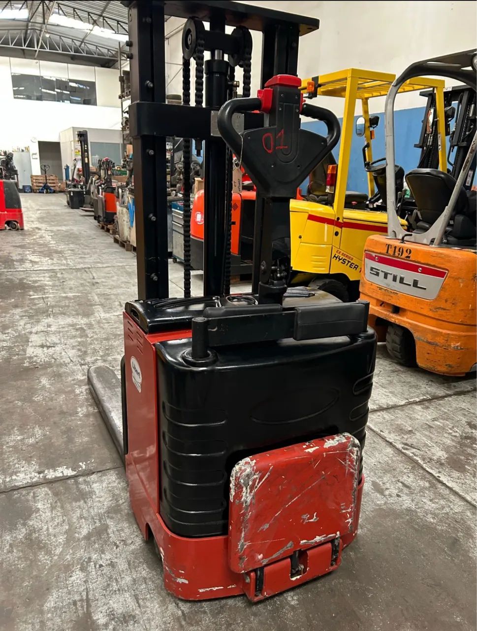 Empilhadeira Paleteira Elétrica 2000kg - Foto 2