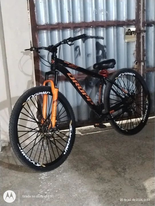 Bike aro 29 top vendo ou troco - Foto 2