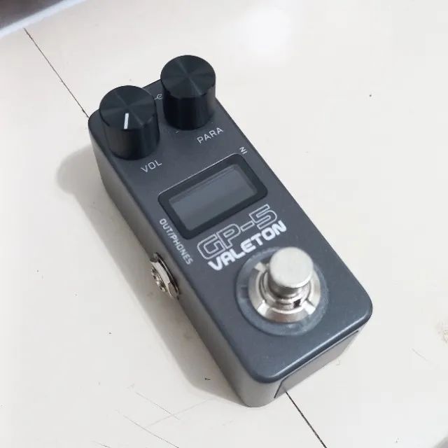 Pedal Valeton GP-5 para Guitarra e Baixo - Instrumentos musicais