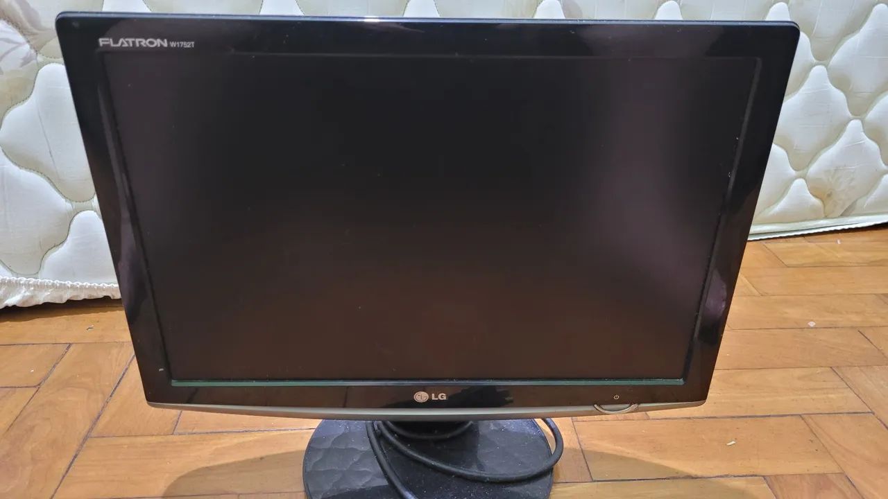 Monitor LG Flatron W1752T 17 polegadas