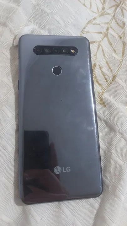 Tela LG K61 64 gigas quebrado vende ser pra quem arruma  - Foto 2