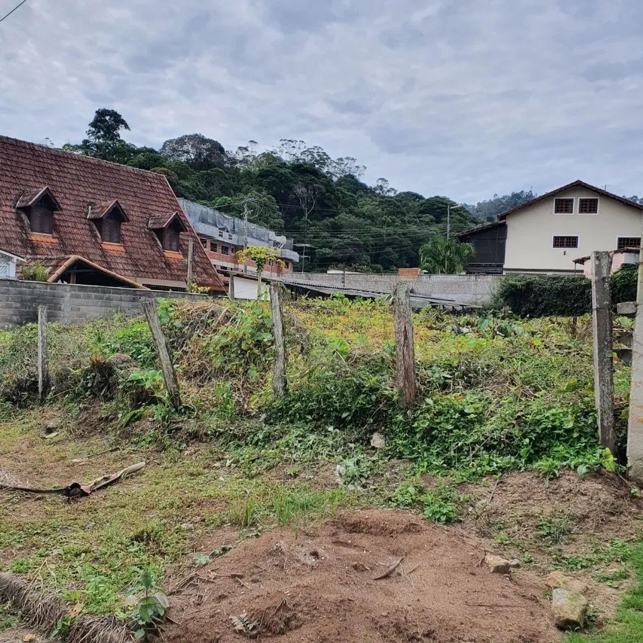 Terreno à venda, 730 m² por R$ 990.000,00 - Braunes - Nova Friburgo/RJ