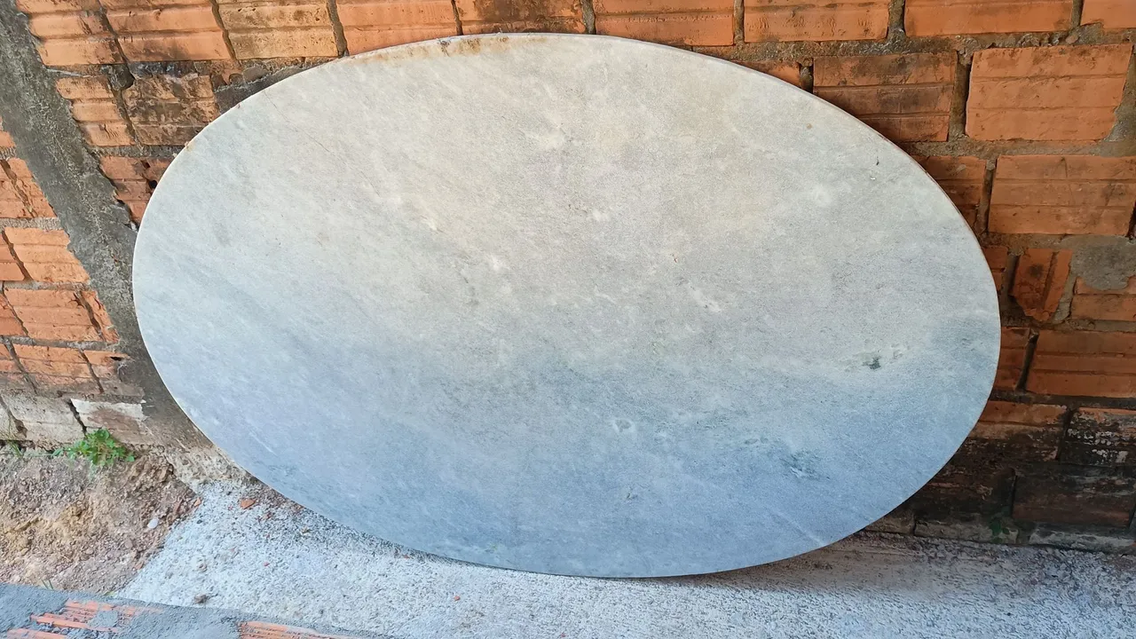 Pedra de mármore formato oval para sala de jantar