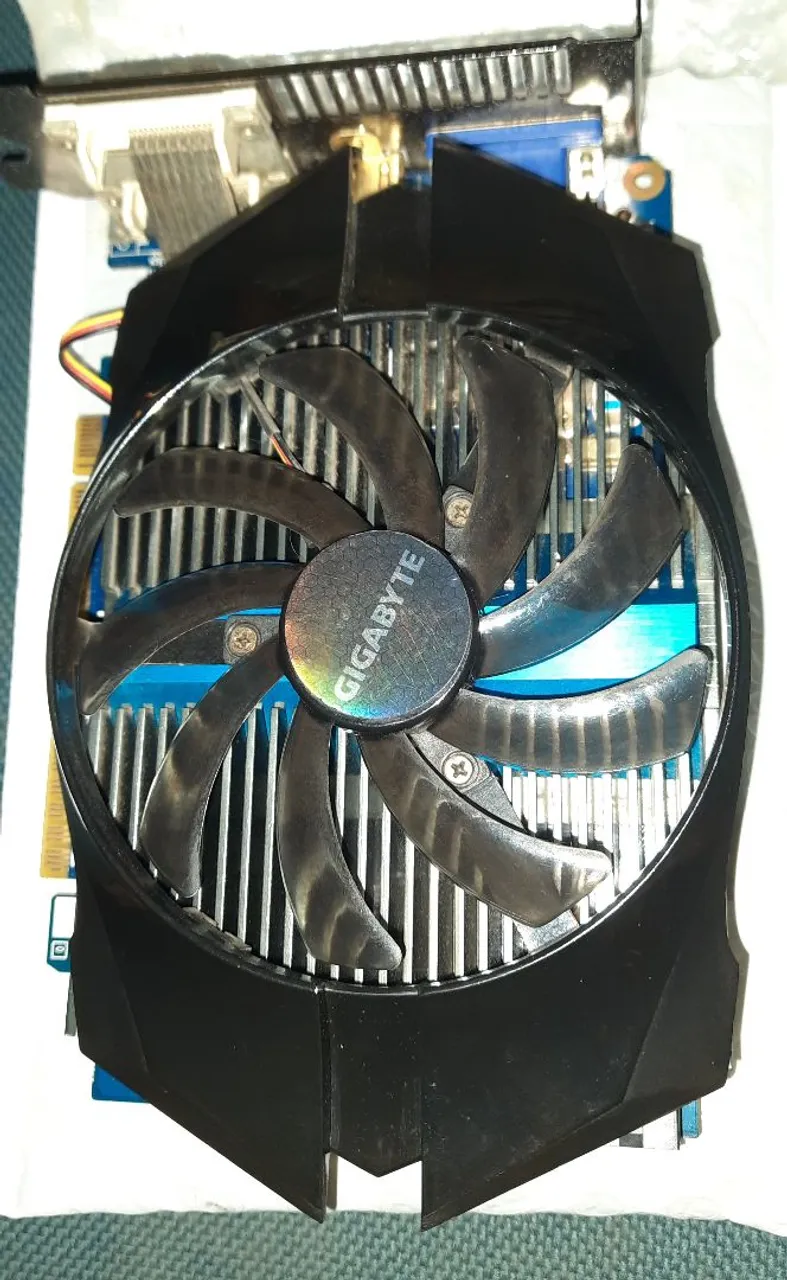 Placa de Vídeo Gigabyte