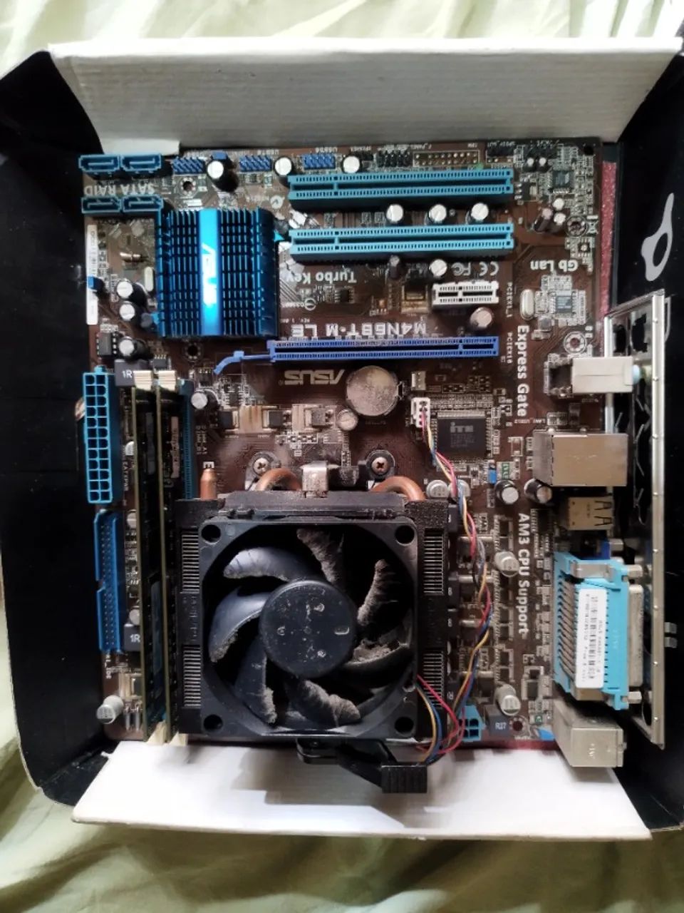 Placa mãe 8gb RAM e processador (kit) - Foto 3